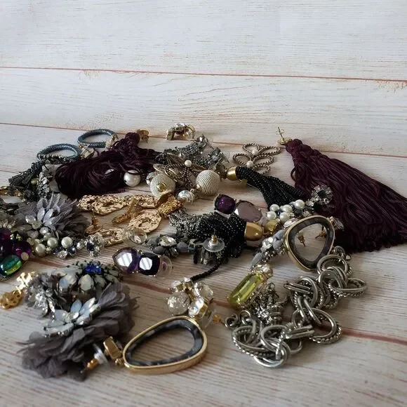 Tory Burch J. Crew Banana Republic Ann Taylor Unbranded Costume Jewelry Earrings - Picture 4 of 5